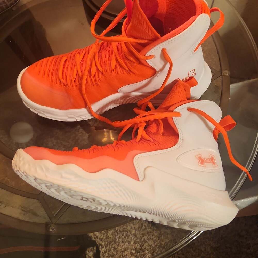 Under Armour Women's UA Flow Highlight Ace Volleyball Shoes - Orange White